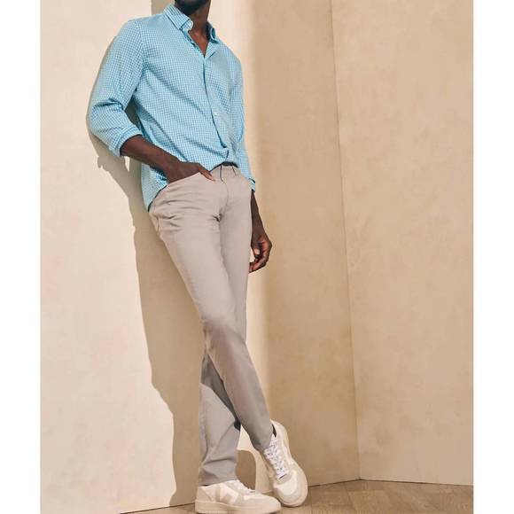 NEW FAHERTY movement 5-pocket pant in fossil - Picture 1 of 3